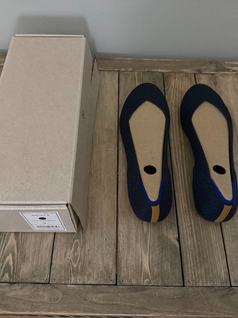 Rothy’s Navy Herringbone Flats Size 9 Blue Gold Stripe NWT